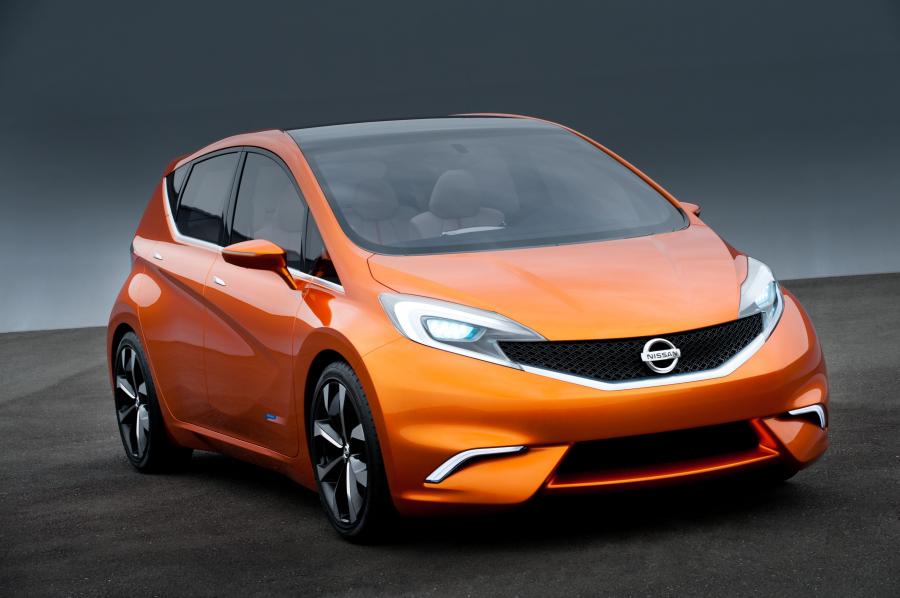  Nissan Invitation Concept 2012 года  (фото 29 из 44)